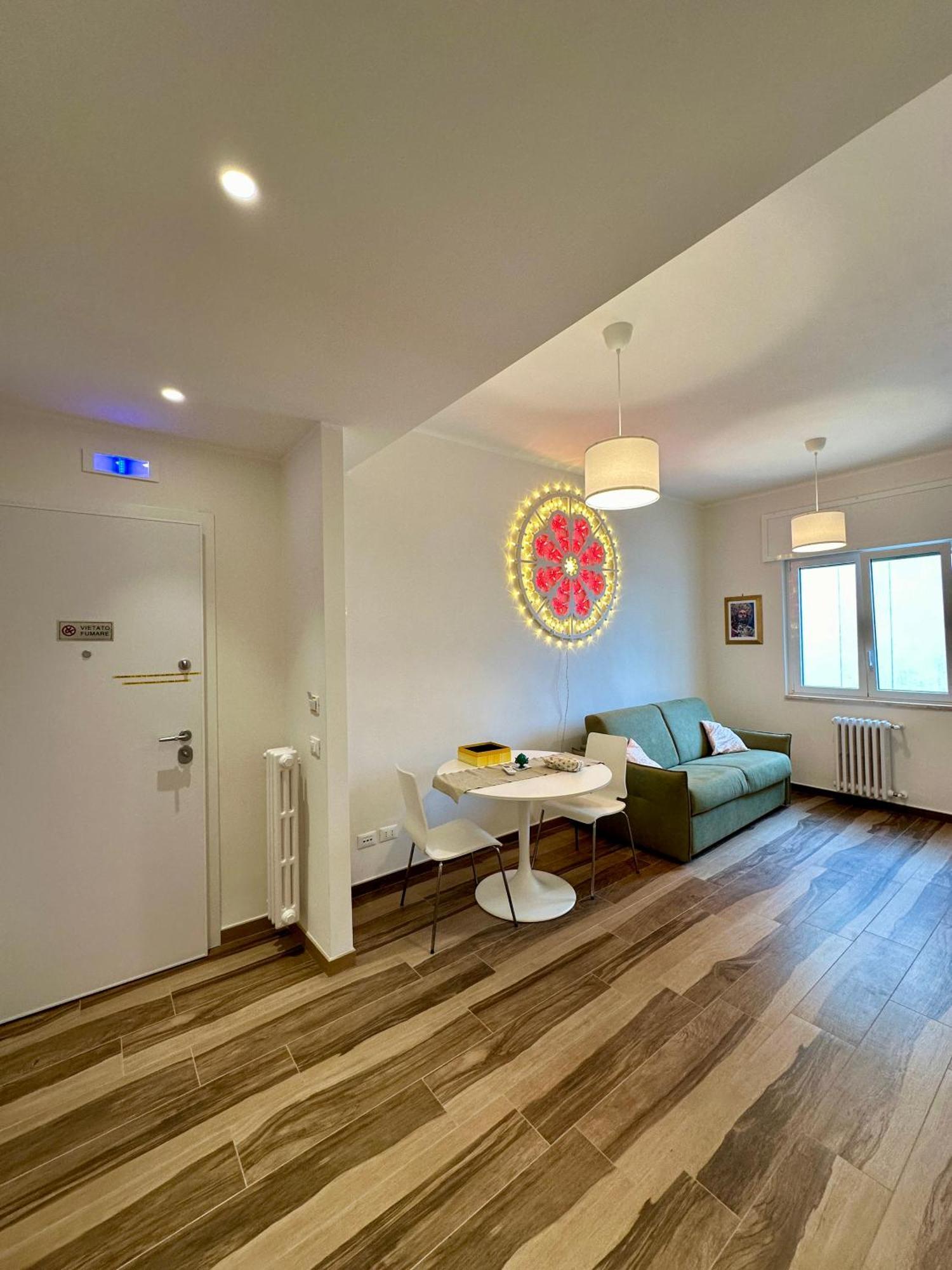 Rainbow Luxury Home Bari - Sea View Buitenkant foto